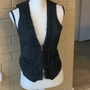 Sunny Leigh Vest 2 way zipper 63%poly. 34% rayon